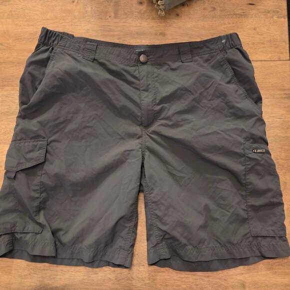 Columbia Other - Columbia Mens Omni-Shade Cargo Shorts Grey Hiking Fishing Outdoor Size 40 W 10 L